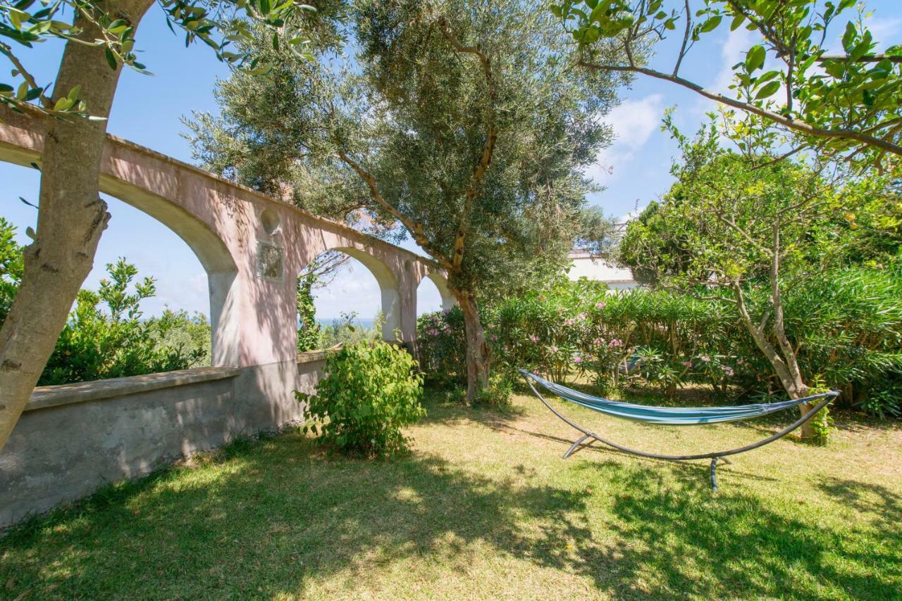 Aparthotel La Rosa Dei Venti à Procida Extérieur photo